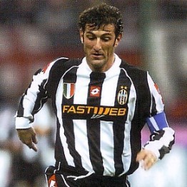 Juventus keep Ferrara for next two seasons 